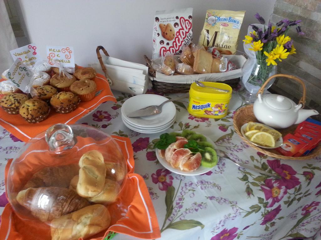 Bed And Breakfast Romantica Evasione Sutri Exterior photo